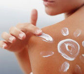 CAS 207574-74-1 Polysilicone-15 UV Light Absorber Achieves A Very High SPF When Combined With Other UV Filters
