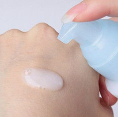 PEG-30 Dipolyhydroxystearate CAS 827596-80-5W/O Emulsifier For Cream And Lotion