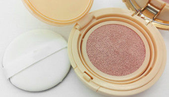 CAS 144470-58-6 Polyglyceryl-2 Dipolyhydroxystearate Natural Liquid Emulsifiers For Liquid Make Up
